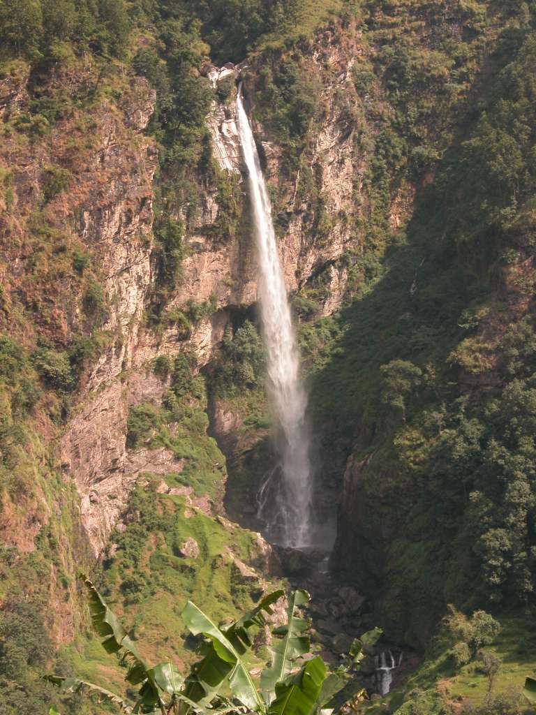 Manaslu 02 06 Waterfall There are many waterfalls along the sides of the Buri Gandaki between Arughat to Labubesi. Here is the most beautiful waterfall as we neared Labubesi.